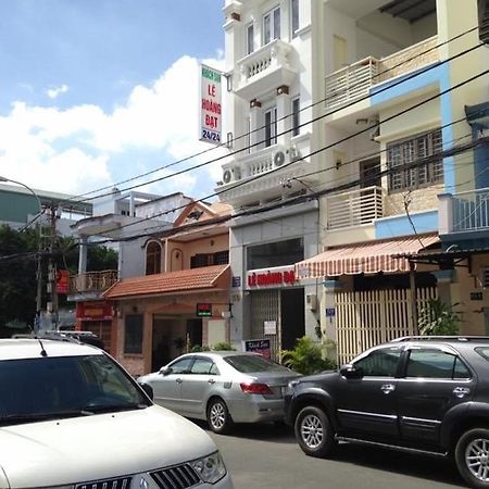 Khách Sạn Lê Hoàng Đạt Thành Pho Ho Chí Minh Esterno foto