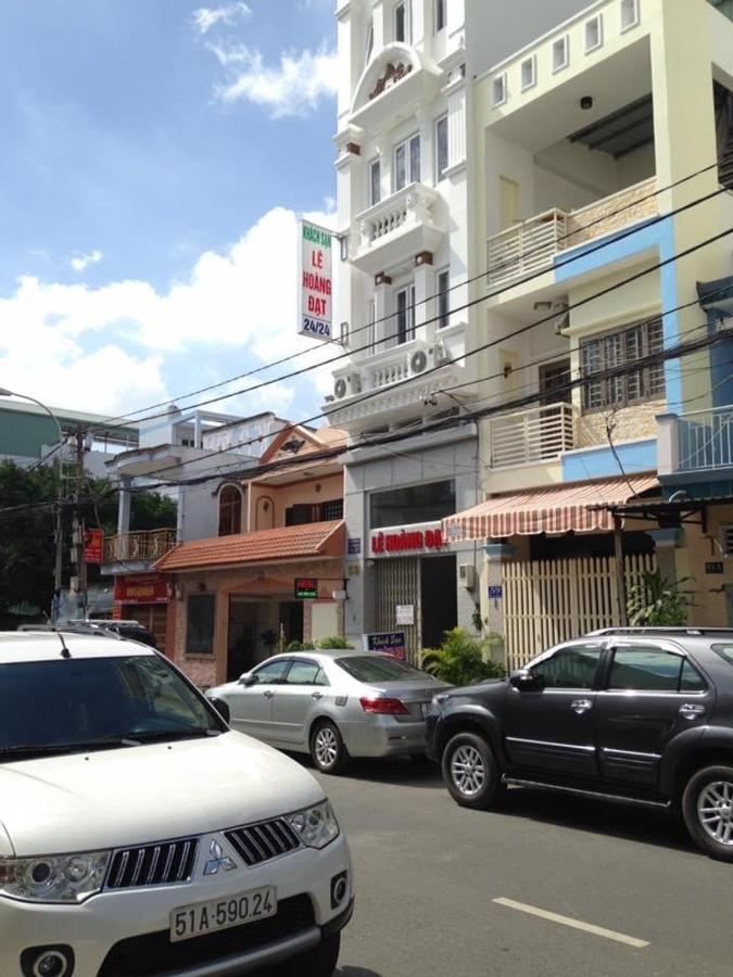Khách Sạn Lê Hoàng Đạt Thành Pho Ho Chí Minh Esterno foto